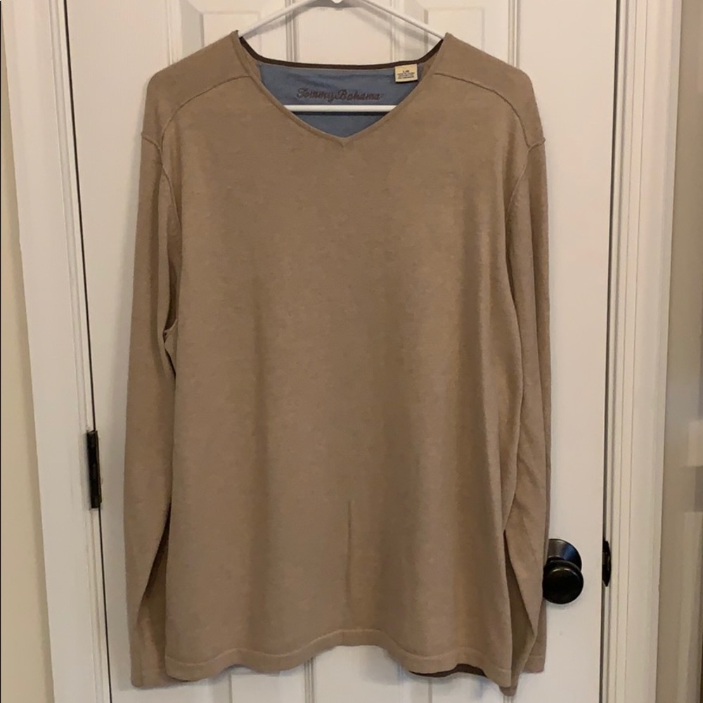 Tommy Bahama v-neck sweater